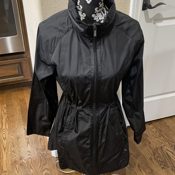 Kyodan Jackets & Blazers - Lightweight rain jacket